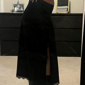 Nasty Gal Black Midi Skirt with Lace Hem and slit
Size: 26in waist/ 30in length